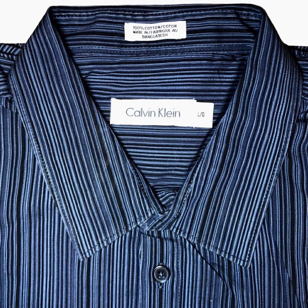Calvin Klein Striped Long Sleeve Button Down Shirt Navy Blue/Black Men’s Large